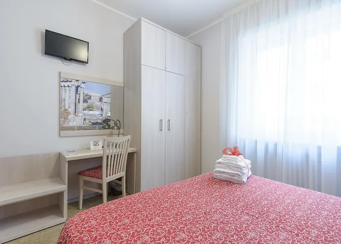 Ad Maiora Bb Musei Vaticani Bed & Breakfast 4*